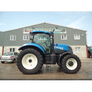 2013 NEW HOLLAND T7.200